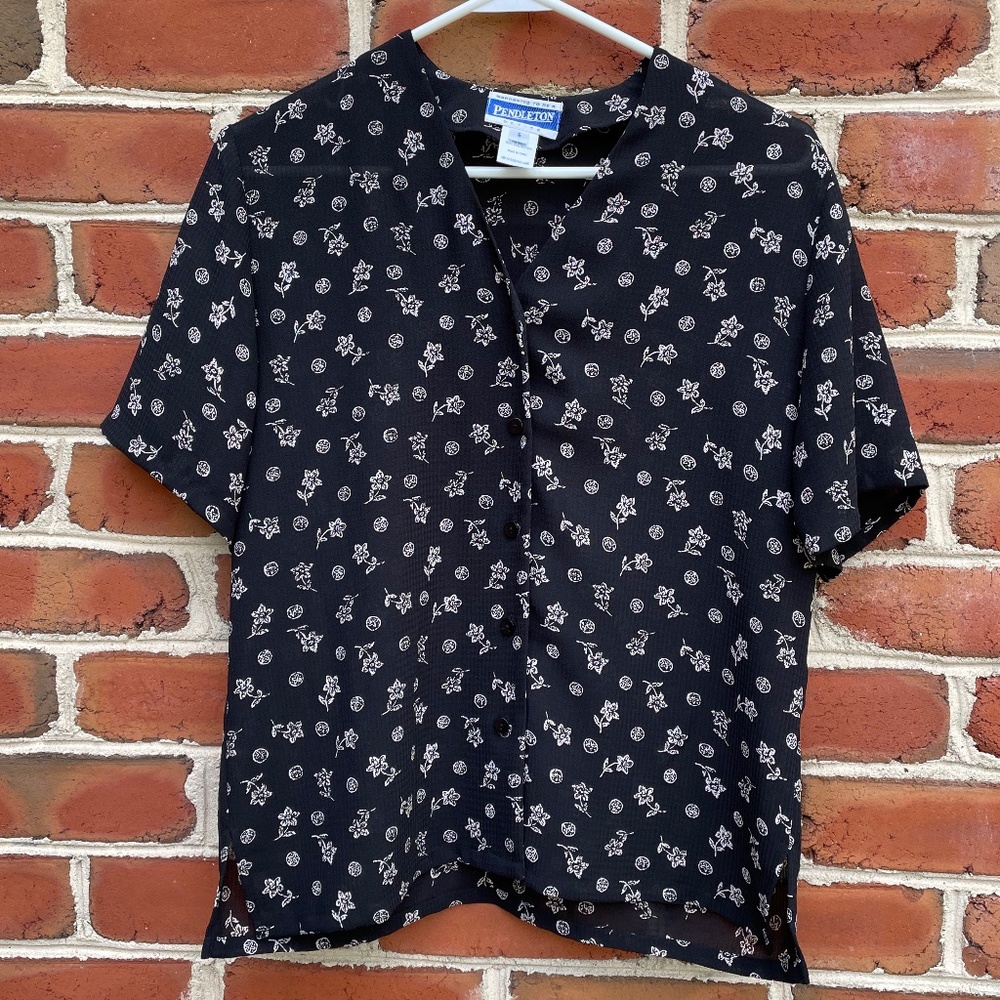 Black and White Floral Vintage Pendleton Button Up Short Sleeve Blouse Shirt